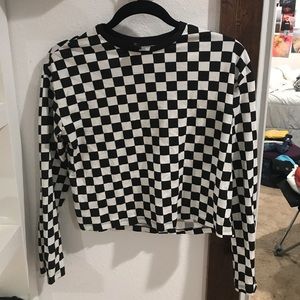 Checkered Long Sleeve Crop top